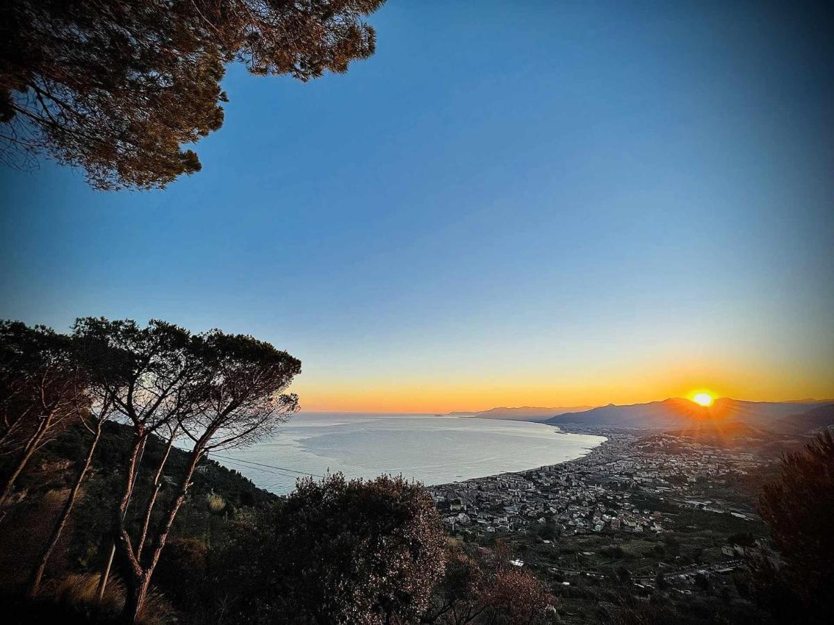 Fornaci 2 Rivieraholiday Pietra Ligure Exterior foto